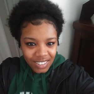 Meet your Posher, Shamora